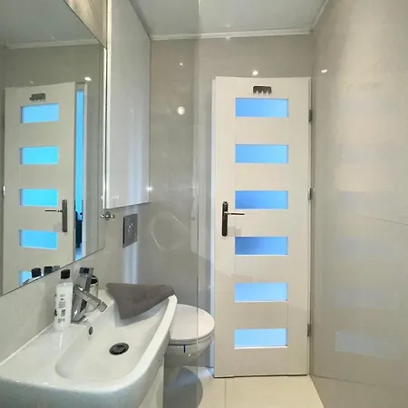 Sasi - Cozy For 6 People In Centre Apartment *