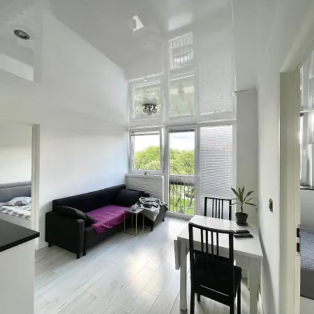 Апартаменты Sasi - Cozy For 6 People In Centre Варшава